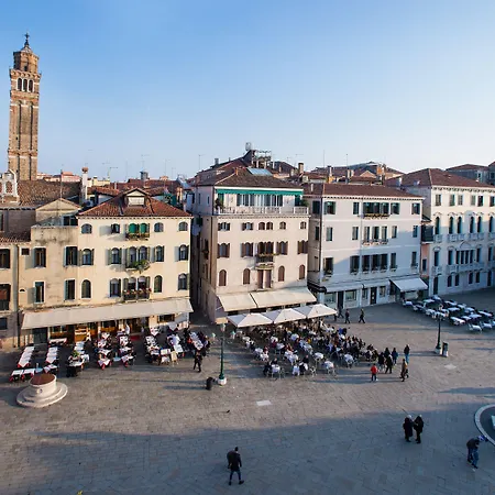 호텔 Santo Stefano 3*