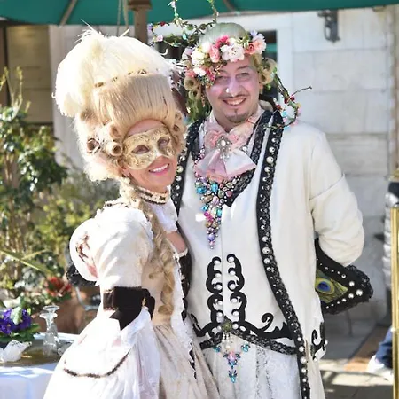 Ξενοδοχείο Santo Stefano 3*