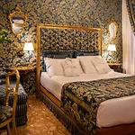 Santo Stefano فندق 3*