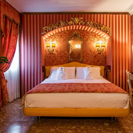 Hotel Santo Stefano