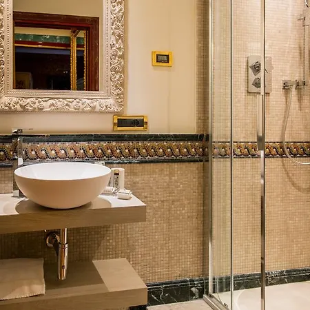 Santo Stefano 3* Veneza
